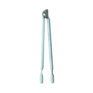 Side-edge lead wire type heating chip
