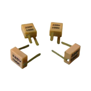 Plastic housing type cased heater